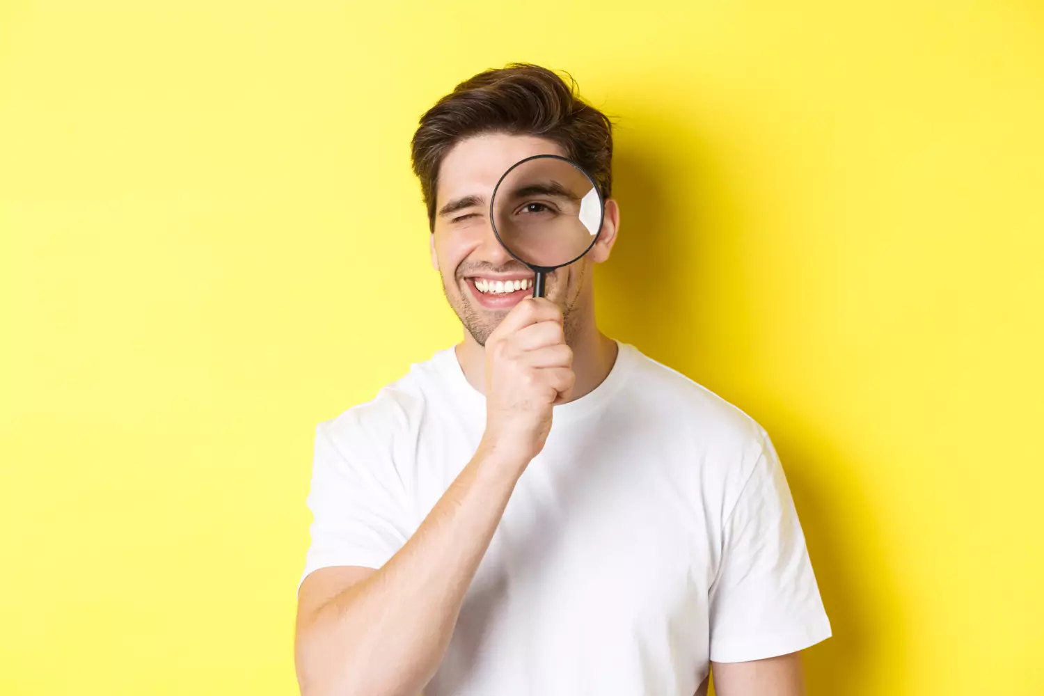 Buscador de Google mostrando el operador site: aplicado a un dominio